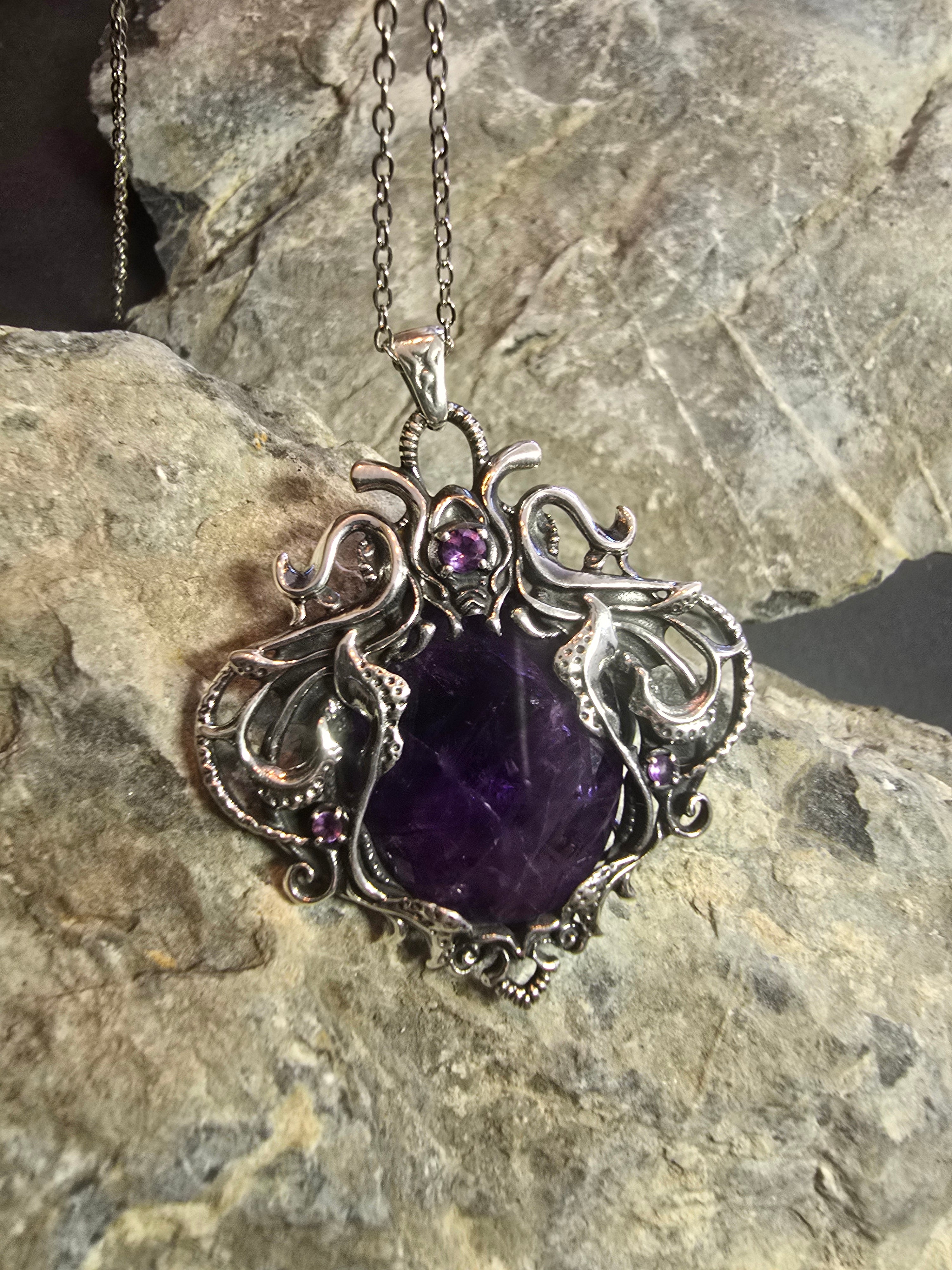 Aetherglass Pendant | Silver plated