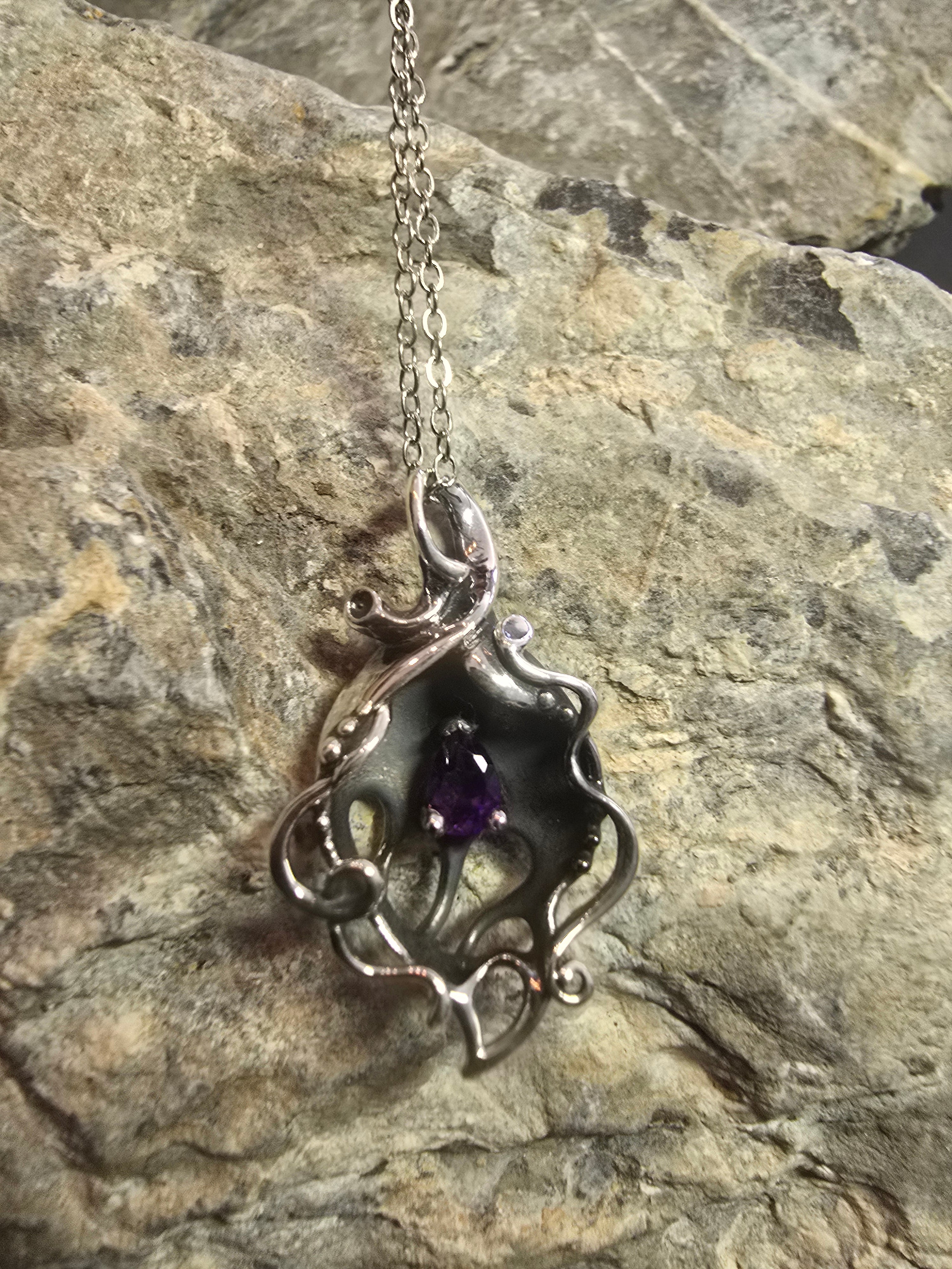 Petalshade Pendant | Silver Plated