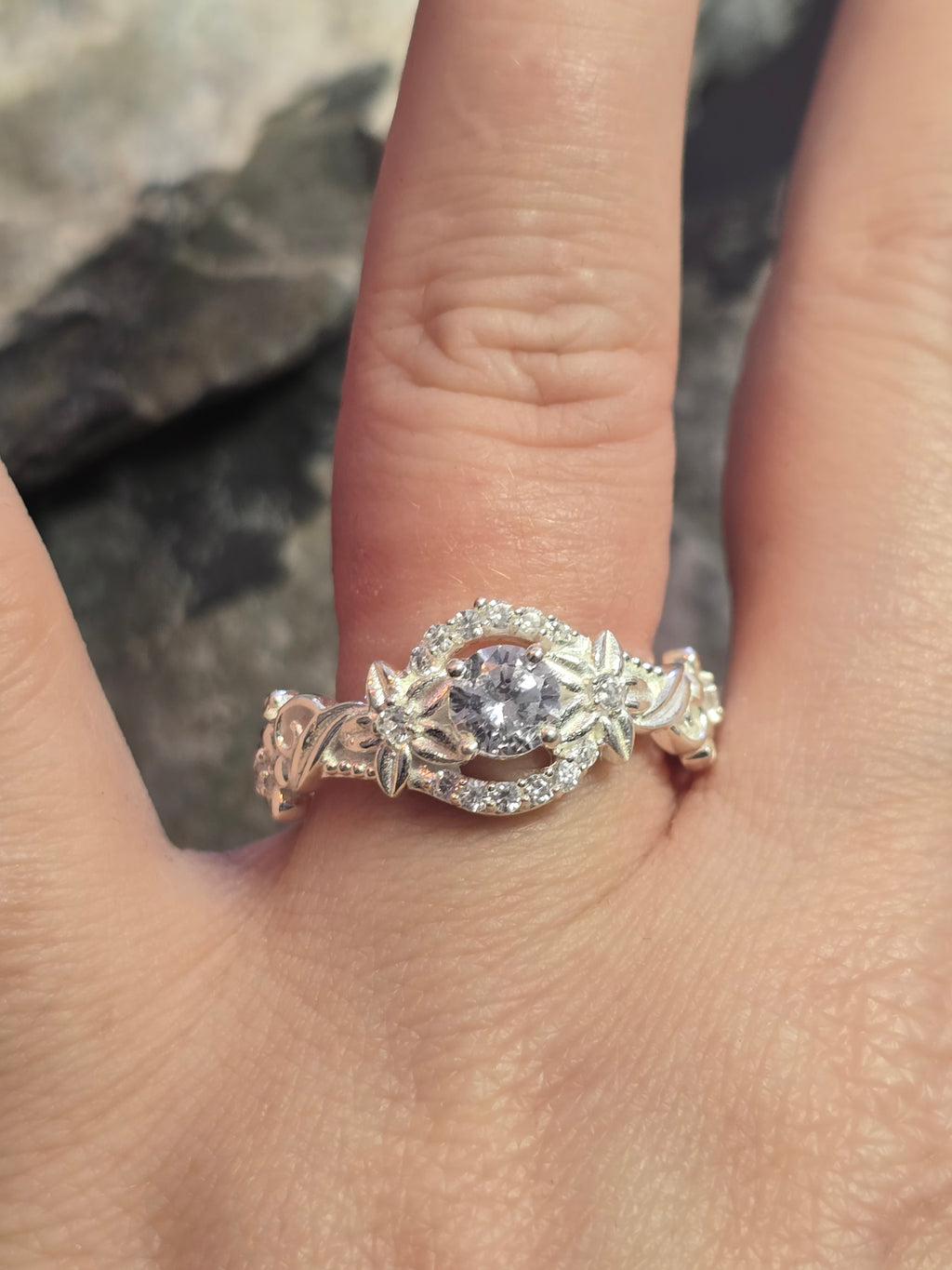 Brisingr | gold ring