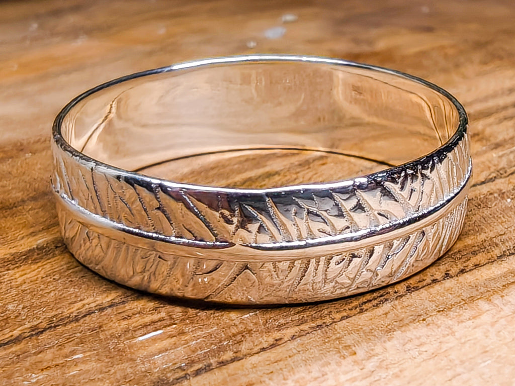 Valkyra | gold mens ring