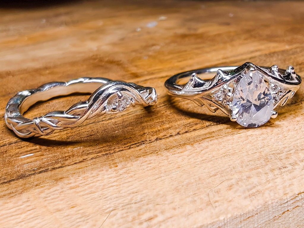 Seidrune | gold ring set